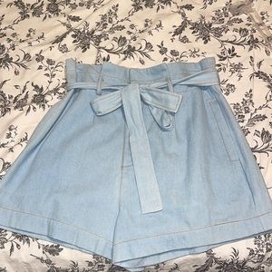 Cute Highwaisted Short
